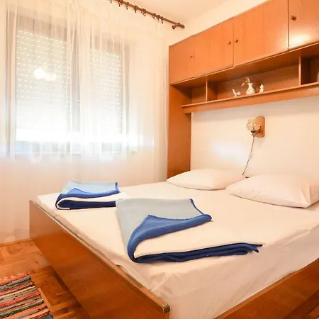 Apartment Barica *